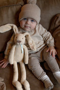 Afbeelding laden in galerijweergave, Happy Horse Rabbit Richie Gerecycled Teddy met naam
