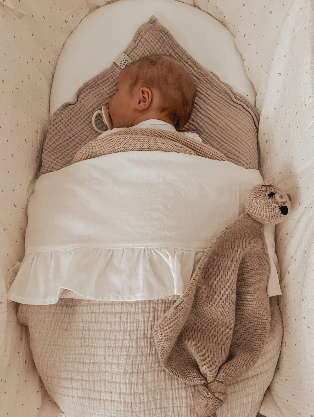 Teddy Deken & Ruffle Laken Small